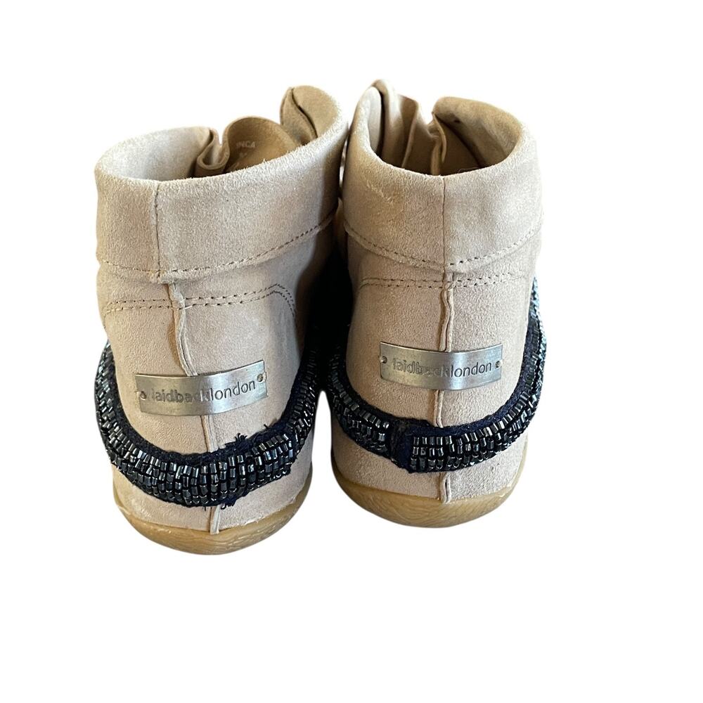 LAIDBACK LONDON Inca Women's Size 36/US 6 Navy Blue Beige Soft Beaded Moccasins - Picture 5 of 10